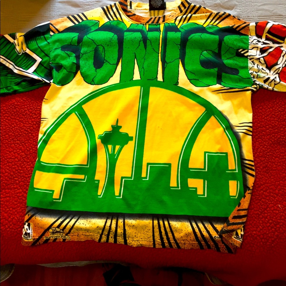 Vintage Seattle SuperSonics magic Johnson Ts Shirt